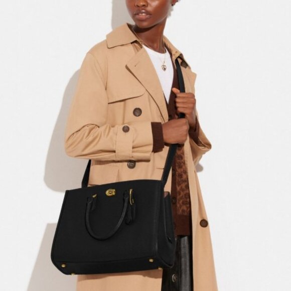 Coach Brooke Carryall - Picture 5 of 5